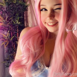 Pink Hair Bunny Belle Delphine follada por detrás de video